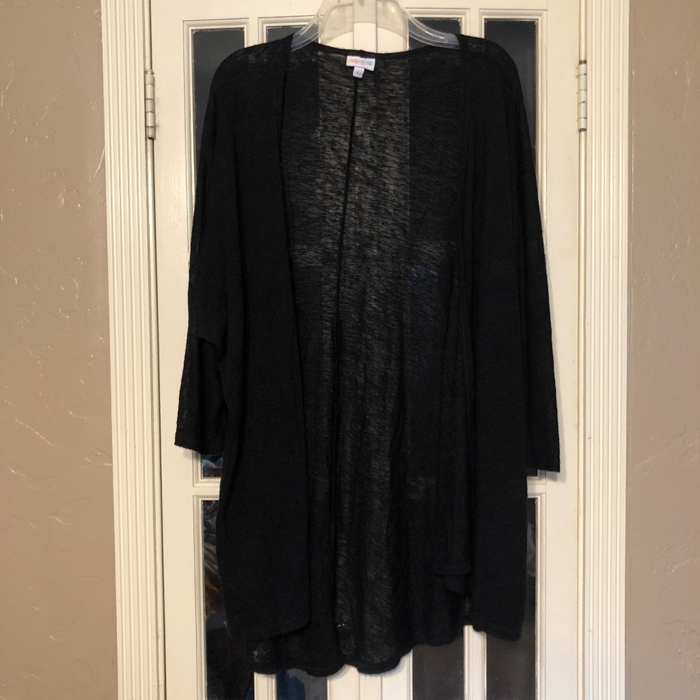 LuLaRoe Lindsay. Size L. Black knit.